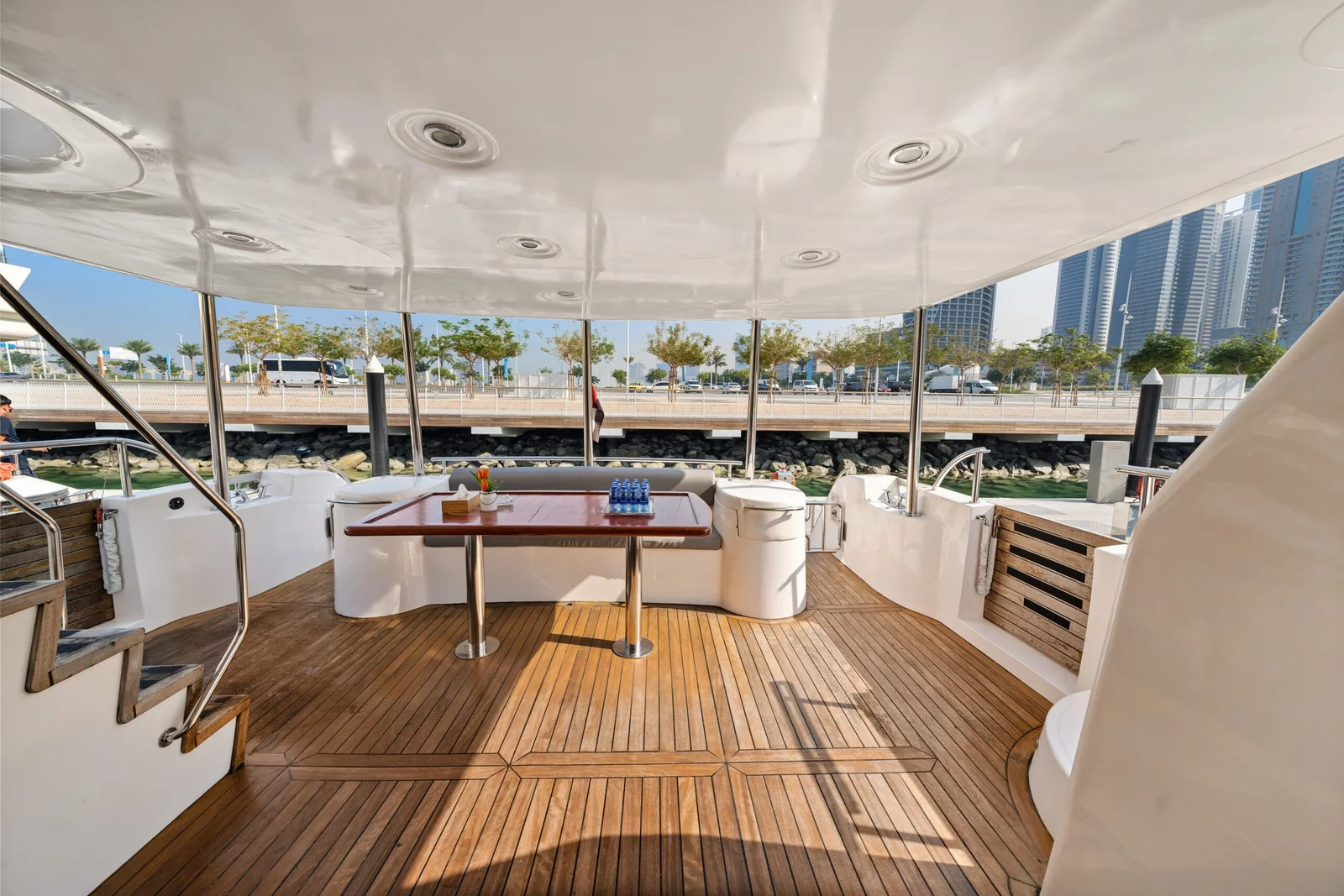 90ft Luxury Yacht View